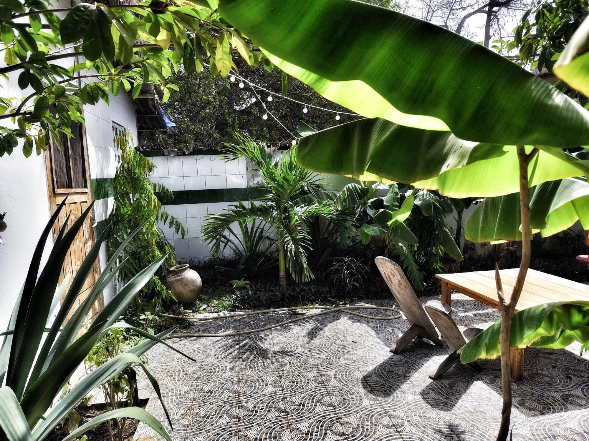 AKINE TI KASSO Diembering Diembéreng Exterior foto